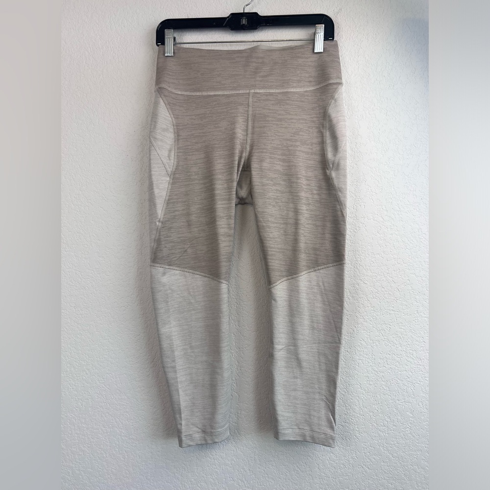 Outdoor Voices Color Block Cropped Leggings Size Large